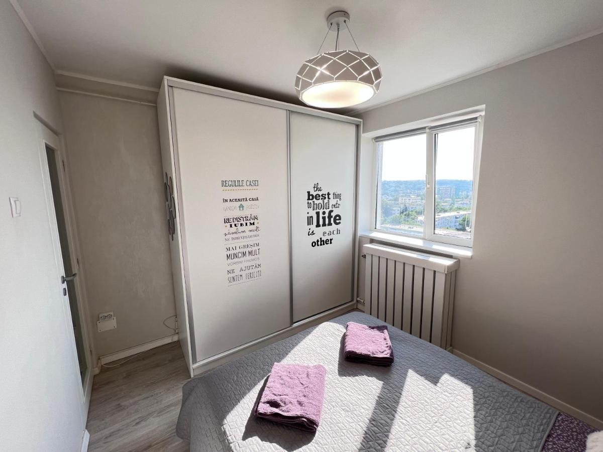 2 Rooms A&B Center Panorama 이아시 외부 사진
